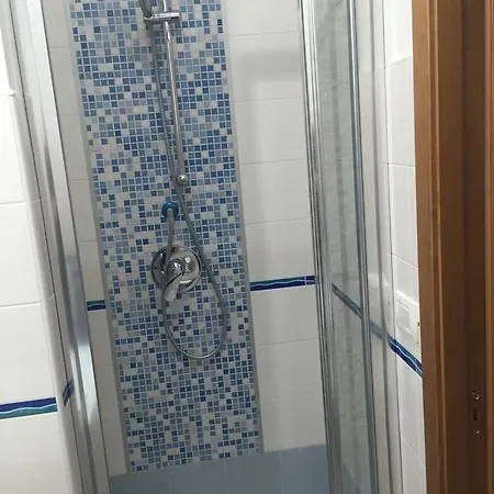 לינה וארוחת בוקר La Bugia נאפולי