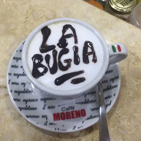 Bed & Breakfast La Bugia Naples