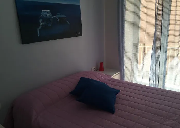 ベッド・アンド・ブレックファスト ラ ブジア ナポリ