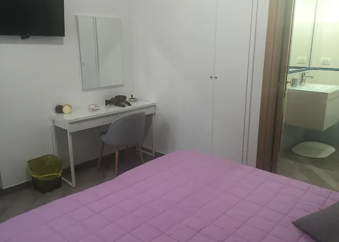 ベッド・アンド・ブレックファスト ラ ブジア ナポリ