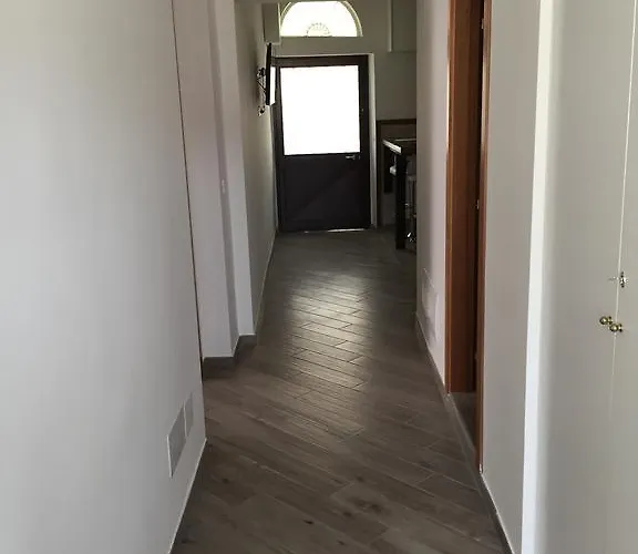 ベッド・アンド・ブレックファスト ラ ブジア ナポリ