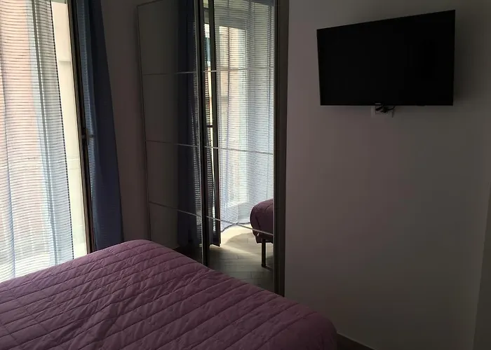 ベッド・アンド・ブレックファスト ラ ブジア *